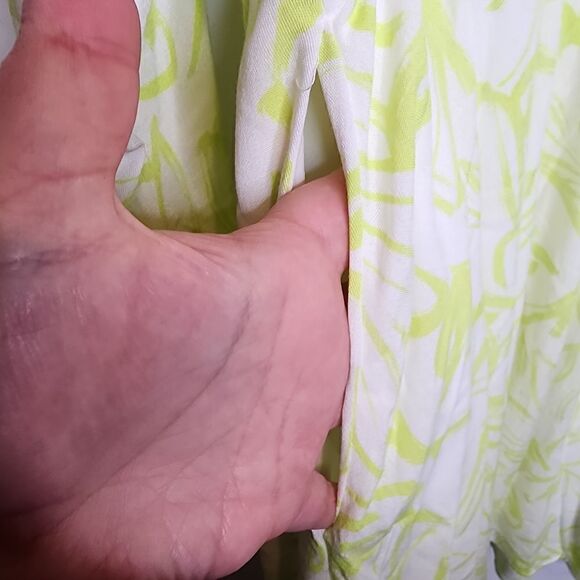 4X 26W Torrid Yellow Floral Empire Waist Gauze Skater Dress Lined Mini Stretch W - Picture 6 of 11